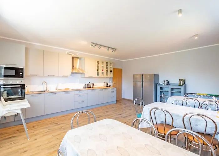 Pod Platanem Rowy (Pomerania)