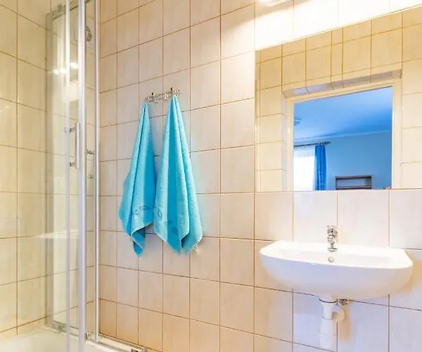 Gasthof Pod Platanem Rowy (Pomerania)